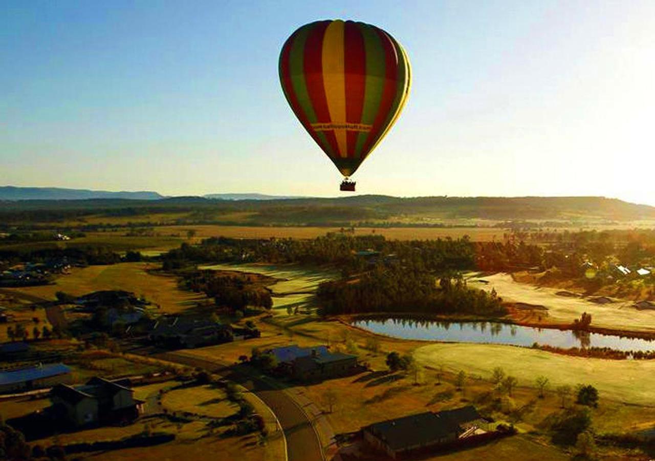 An Ideal Wine Country Getaway Villa เซสส์น็อก ภายนอก รูปภาพ