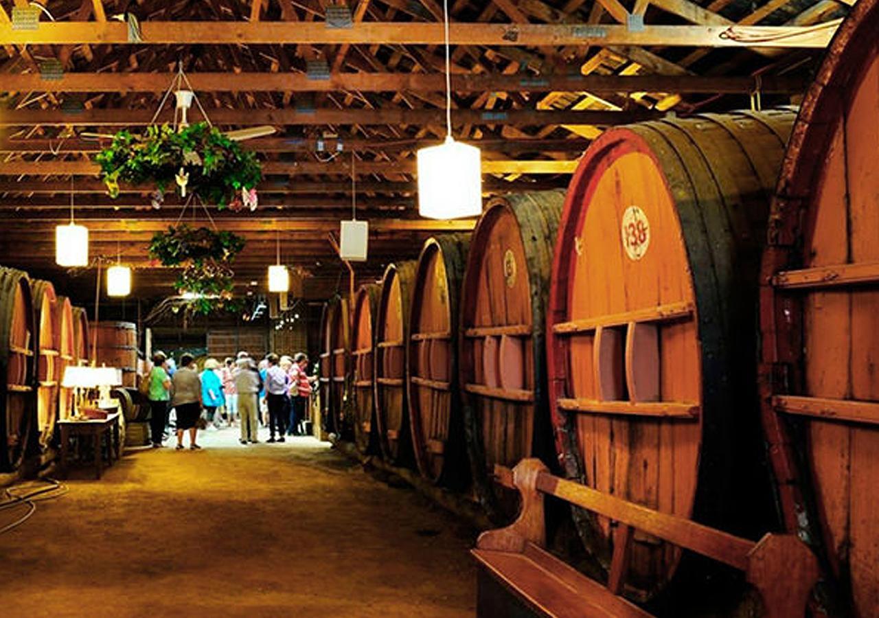 An Ideal Wine Country Getaway Villa เซสส์น็อก ภายนอก รูปภาพ